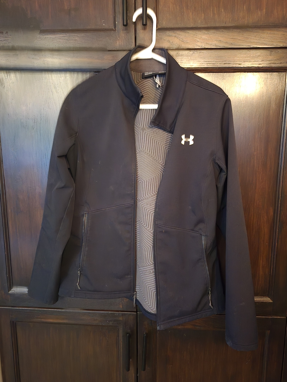 Under Armour Men’s Black Softshell Jacket